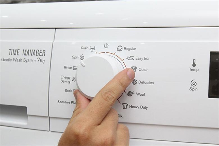 Hướng dẫn sử dụng bảng điều khiển máy giặt Electrolux EWP85752, EWP85742 , EWP10742.